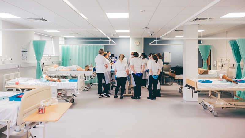 Nursing Studies Student briefing on a medical ward