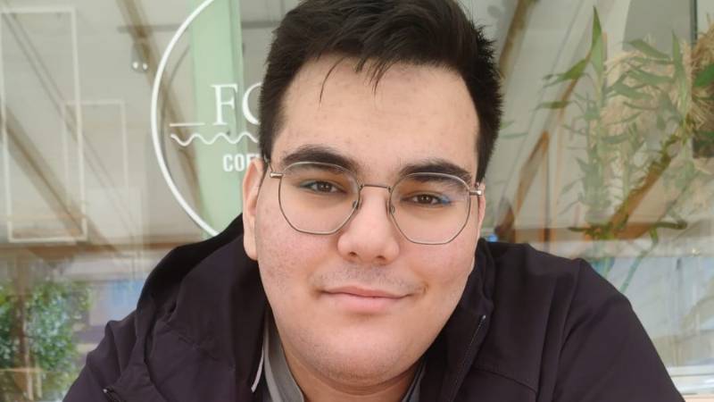 Çınar, Student
