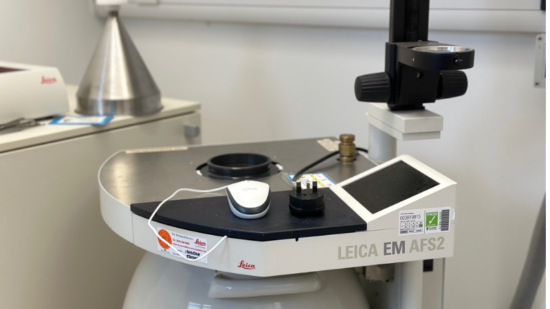 Leica EM AFS2 Freeze substitution