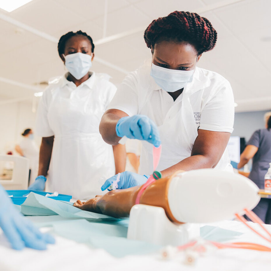 Nursing practical in a clinical skills lab at Swindon