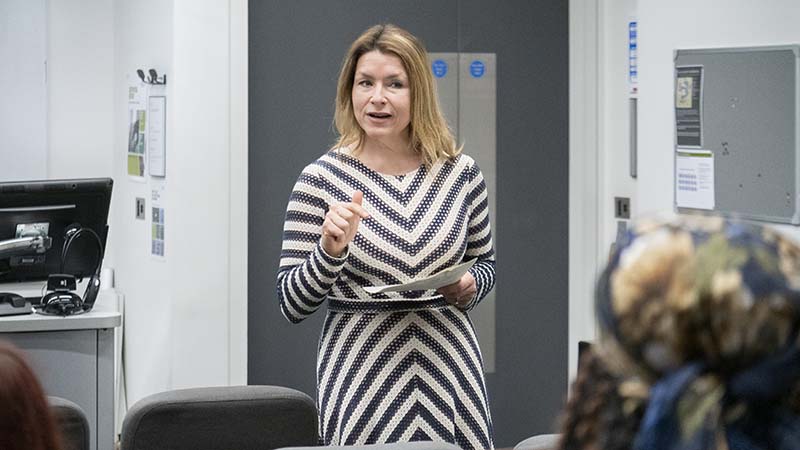 Dr Molly Cochran - Oxford Brookes University