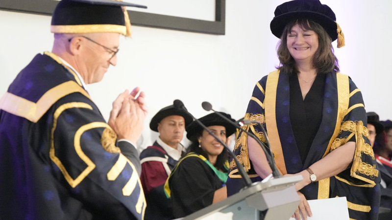 John Zealley, Chair of Governors with Oxford Brookes' new Vice-Chancellor, Professor Helen Laville