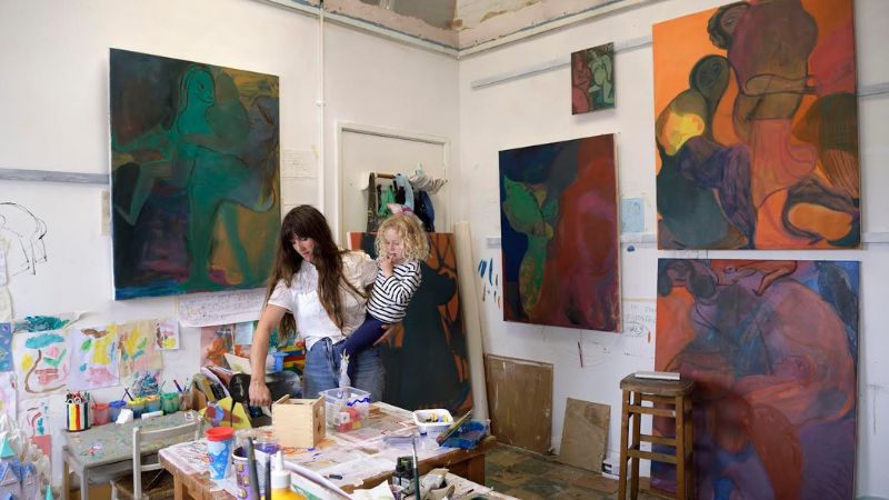 art galery and a mother and child