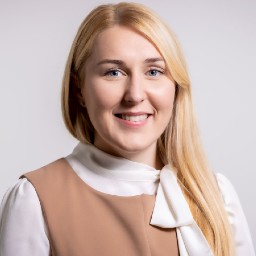 Dr Rebecca Beech
