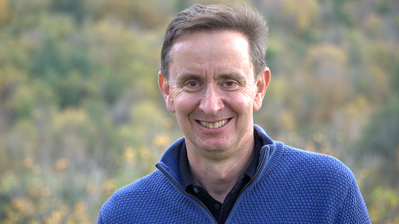 Professor Peter Felten